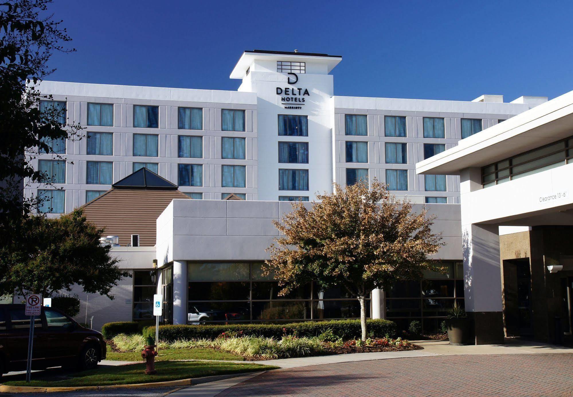 Holiday Inn เชซาพีค ภายนอก รูปภาพ
