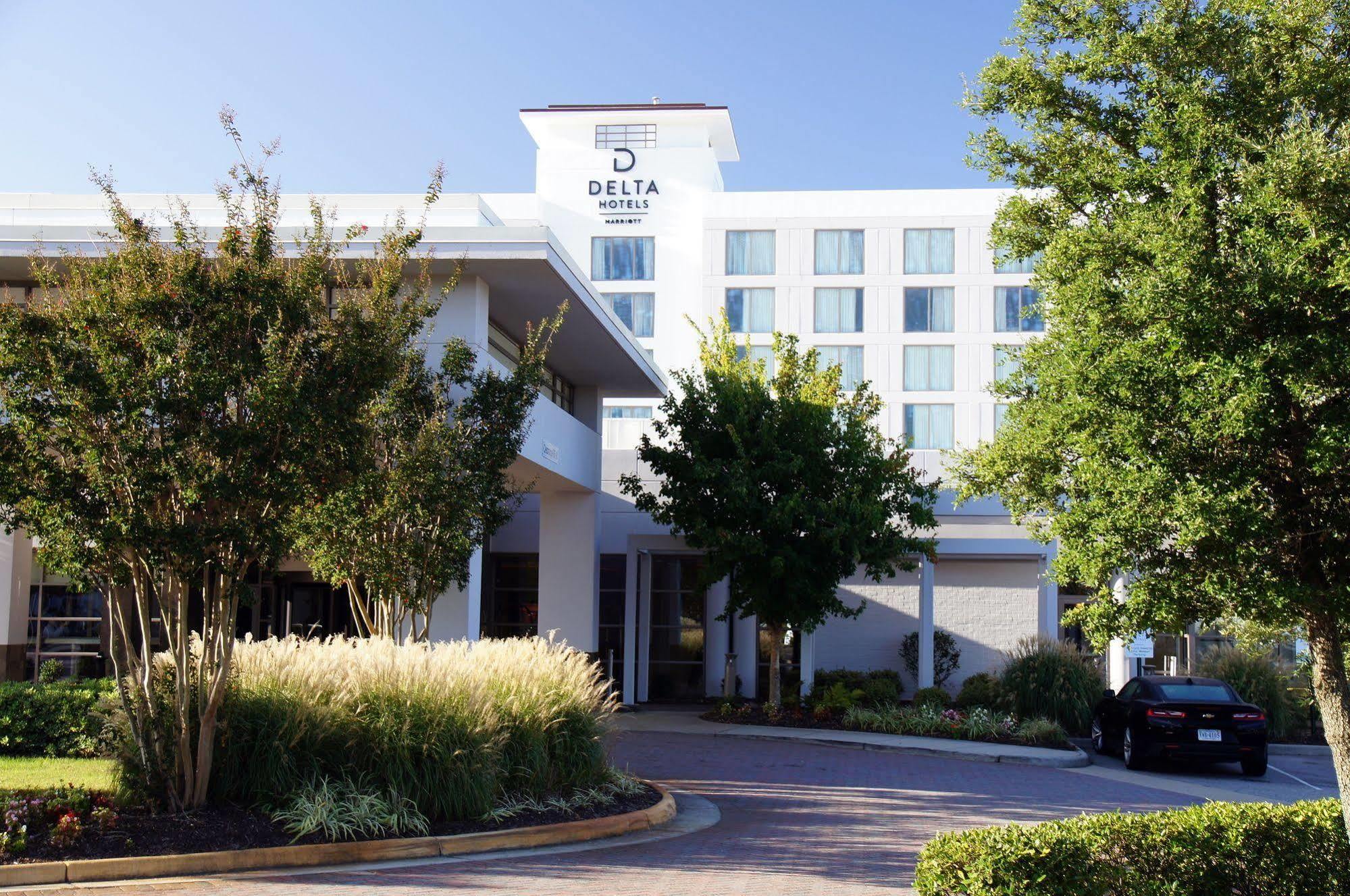 Holiday Inn เชซาพีค ภายนอก รูปภาพ